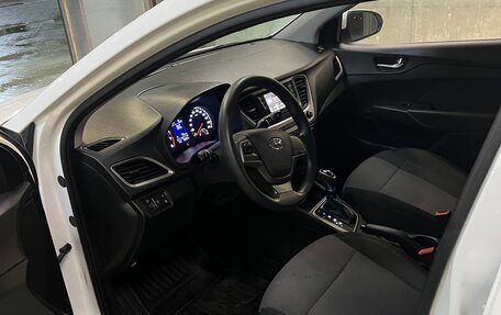 Hyundai Solaris II рестайлинг, 2018 год, 1 450 000 рублей, 10 фотография