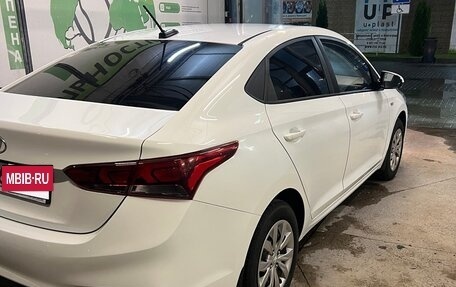 Hyundai Solaris II рестайлинг, 2018 год, 1 450 000 рублей, 4 фотография