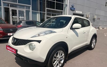 Nissan Juke II, 2014 год, 949 000 рублей, 2 фотография