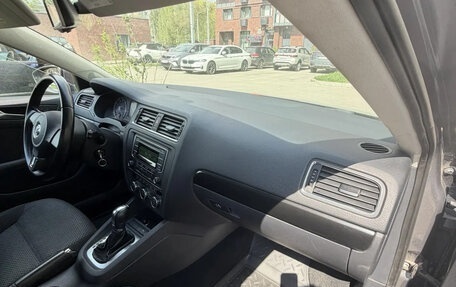 Volkswagen Jetta VI, 2014 год, 1 320 000 рублей, 5 фотография