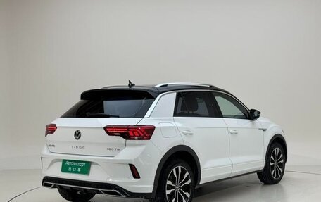 Volkswagen T-Roc I, 2022 год, 1 447 000 рублей, 6 фотография