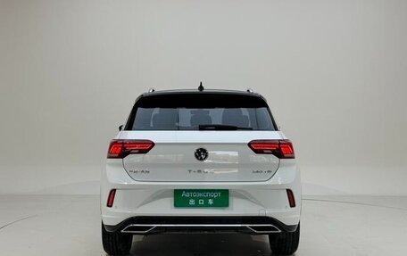 Volkswagen T-Roc I, 2022 год, 1 447 000 рублей, 5 фотография