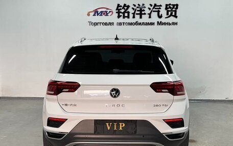 Volkswagen T-Roc I, 2022 год, 1 486 000 рублей, 5 фотография