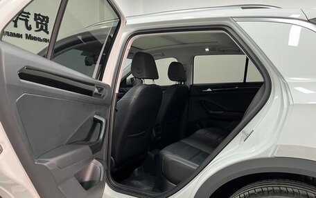 Volkswagen T-Roc I, 2022 год, 1 486 000 рублей, 7 фотография