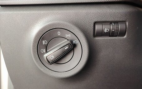 Skoda Rapid II, 2020 год, 1 575 000 рублей, 8 фотография
