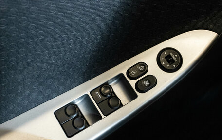 Hyundai Solaris II рестайлинг, 2012 год, 999 000 рублей, 13 фотография