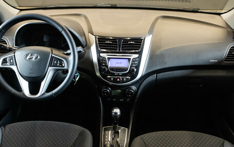 Hyundai Solaris II рестайлинг, 2012 год, 999 000 рублей, 5 фотография