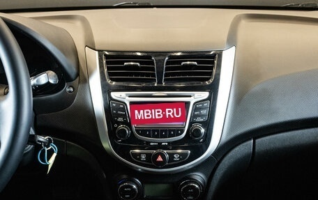 Hyundai Solaris II рестайлинг, 2012 год, 999 000 рублей, 7 фотография