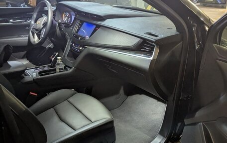 Cadillac XT5 I рестайлинг, 2022 год, 5 500 000 рублей, 8 фотография