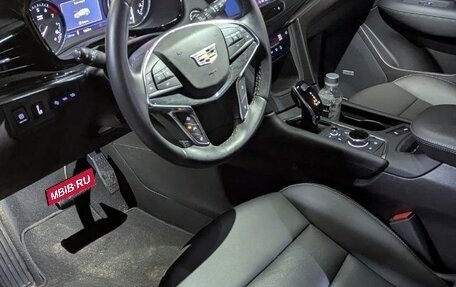 Cadillac XT5 I рестайлинг, 2022 год, 5 500 000 рублей, 7 фотография
