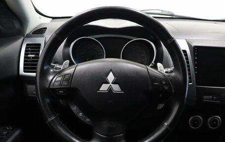 Mitsubishi Outlander III рестайлинг 3, 2007 год, 1 060 000 рублей, 10 фотография