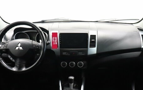 Mitsubishi Outlander III рестайлинг 3, 2007 год, 1 060 000 рублей, 7 фотография