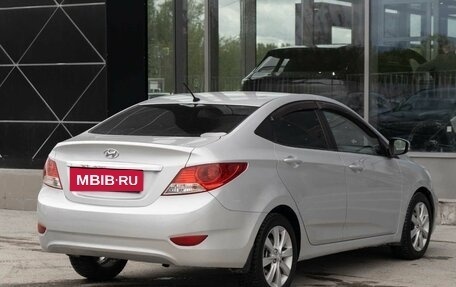 Hyundai Solaris II рестайлинг, 2013 год, 730 000 рублей, 5 фотография