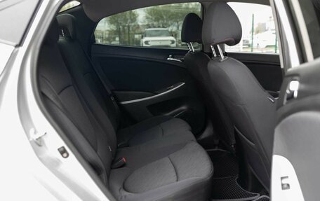 Hyundai Solaris II рестайлинг, 2013 год, 730 000 рублей, 18 фотография