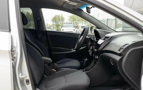 Hyundai Solaris II рестайлинг, 2013 год, 730 000 рублей, 19 фотография
