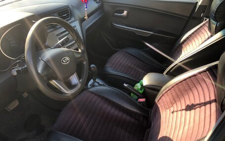 KIA Rio III рестайлинг, 2012 год, 750 000 рублей, 12 фотография