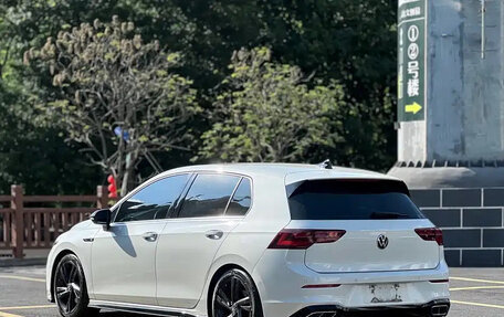 Volkswagen Golf VIII, 2023 год, 1 670 930 рублей, 4 фотография