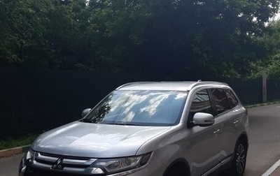 Mitsubishi Outlander III рестайлинг 3, 2018 год, 1 830 000 рублей, 1 фотография
