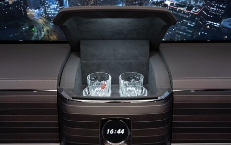 Mercedes-Benz V-Класс, 2026 год, 43 600 000 рублей, 18 фотография