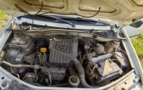 Renault Logan I, 2012 год, 380 000 рублей, 7 фотография