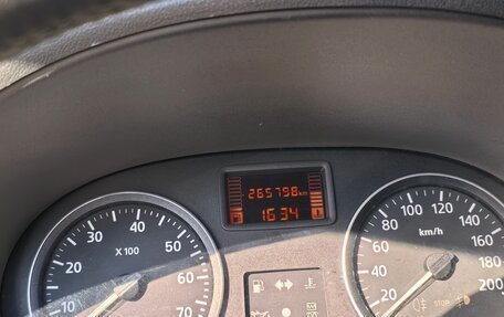 Renault Logan I, 2012 год, 380 000 рублей, 15 фотография