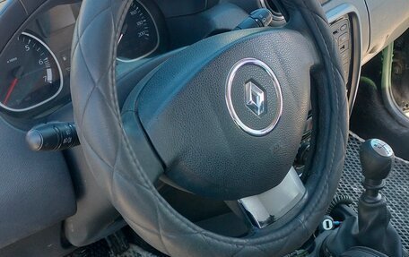 Renault Duster I рестайлинг, 2012 год, 830 000 рублей, 2 фотография