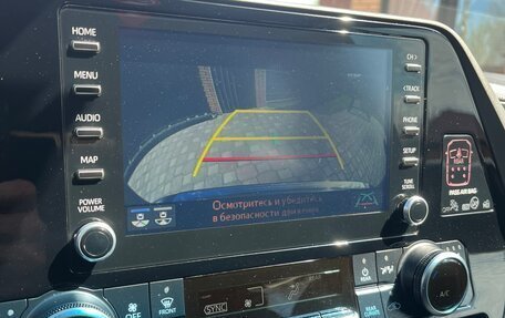 Toyota Highlander, 2021 год, 3 800 000 рублей, 31 фотография