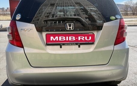 Honda Fit III, 2010 год, 650 000 рублей, 9 фотография
