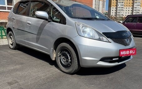 Honda Fit III, 2010 год, 650 000 рублей, 8 фотография