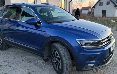 Volkswagen Tiguan II, 2018 год, 2 300 000 рублей, 9 фотография