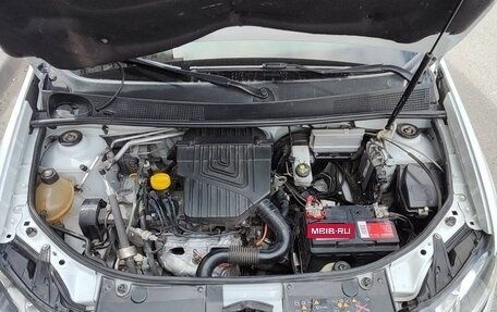 Renault Logan II, 2016 год, 720 000 рублей, 10 фотография