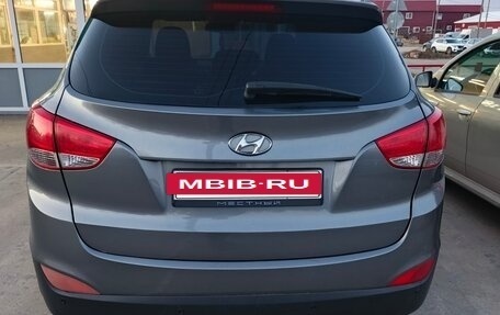 Hyundai ix35 I рестайлинг, 2013 год, 1 050 000 рублей, 4 фотография