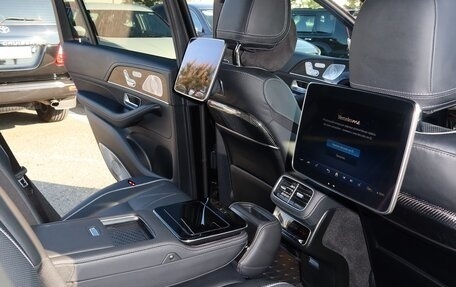 Mercedes-Benz GLS, 2025 год, 20 000 000 рублей, 13 фотография