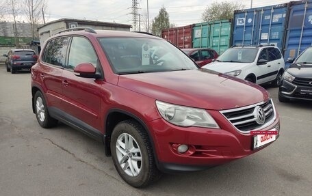 Volkswagen Tiguan I, 2011 год, 999 000 рублей, 3 фотография