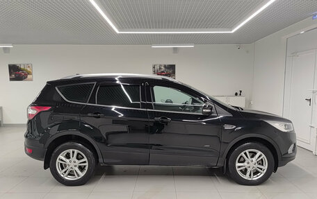 Ford Kuga III, 2018 год, 1 907 000 рублей, 5 фотография