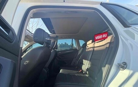 Volkswagen Tiguan II, 2023 год, 2 580 888 рублей, 8 фотография
