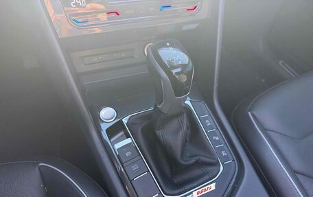 Volkswagen Tiguan II, 2023 год, 2 580 888 рублей, 14 фотография