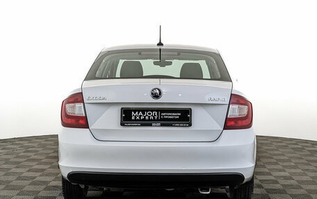 Skoda Rapid I, 2019 год, 900 000 рублей, 6 фотография