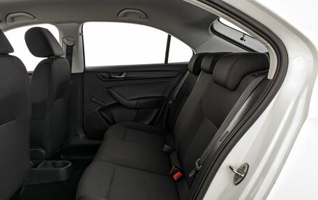 Skoda Rapid I, 2019 год, 900 000 рублей, 18 фотография