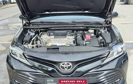 Toyota Camry, 2020 год, 3 100 000 рублей, 11 фотография