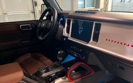 Ford Bronco, 2024 год, 13 600 000 рублей, 8 фотография
