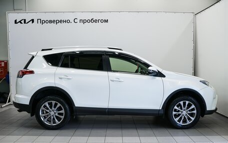 Toyota RAV4, 2016 год, 2 300 000 рублей, 5 фотография