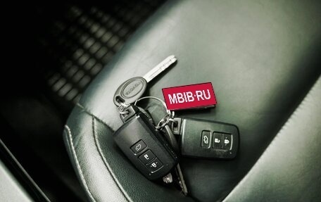 Toyota RAV4, 2016 год, 2 300 000 рублей, 28 фотография