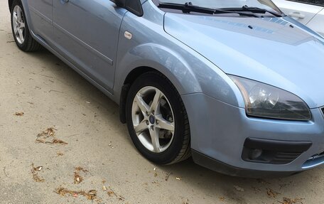Ford Focus II рестайлинг, 2006 год, 520 000 рублей, 2 фотография