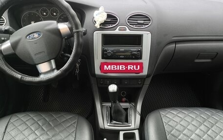 Ford Focus II рестайлинг, 2006 год, 520 000 рублей, 19 фотография