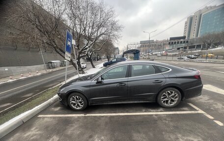 Hyundai Sonata VIII, 2021 год, 1 900 000 рублей, 2 фотография