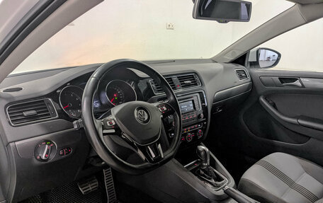 Volkswagen Jetta VI, 2016 год, 1 005 000 рублей, 15 фотография