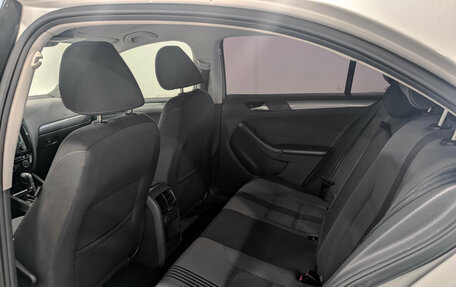 Volkswagen Jetta VI, 2016 год, 1 005 000 рублей, 18 фотография