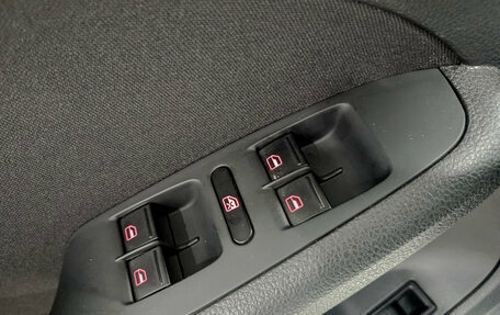 Volkswagen Jetta VI, 2016 год, 1 005 000 рублей, 24 фотография