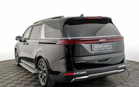 KIA Carnival, 2023 год, 4 273 500 рублей, 7 фотография
